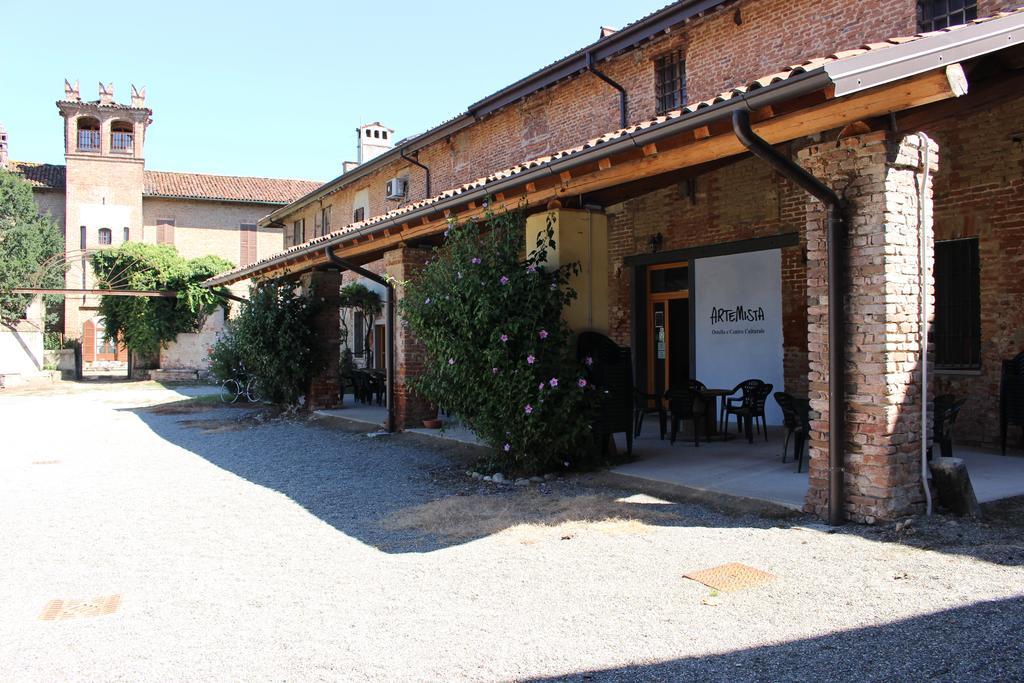 Ostello Artemista Ass. Ostelli Lombardia Spessa Exterior photo